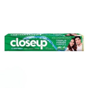 Closeup Menthol Fresh (Triple Fresh Formula) Toothpaste 145g ( Green )